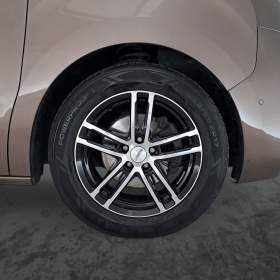 Foto inzerátu Peugeot Traveller 2.0 BlueHDi