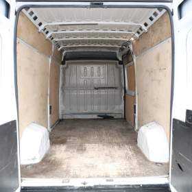 Foto inzerátu Citroen Jumper 2.0 BlueHDi