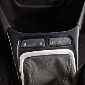Foto inzerátu Opel Crossland 1.2 Turbo