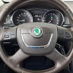 Foto inzerátu Skoda Superb 2.0 TDI