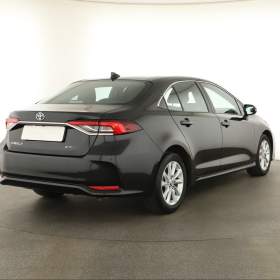 Foto inzerátu Toyota Corolla 1.8 Hybrid