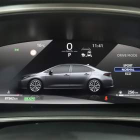Foto inzerátu Toyota Corolla 1.8 Hybrid