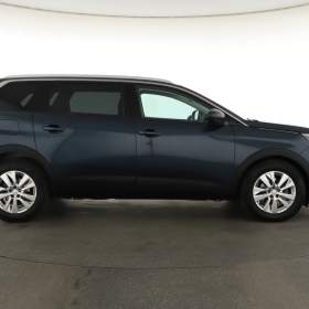 Foto inzerátu Peugeot 5008 1.5 BlueHDi