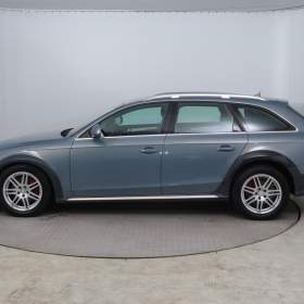 Foto inzerátu Audi A4 Allroad 3.0 TDI