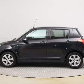 Foto inzerátu Suzuki Swift 1.3
