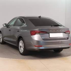 Foto inzerátu Skoda Octavia 1.5 TSI e-tec