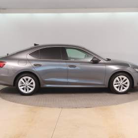 Foto inzerátu Skoda Octavia 1.5 TSI e-tec