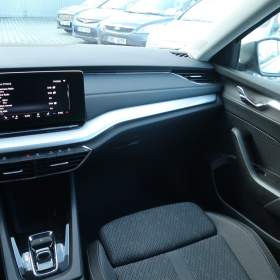 Foto inzerátu Skoda Octavia 1.5 TSI e-tec