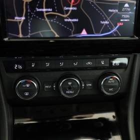 Foto inzerátu Skoda Superb 1.8 TSI