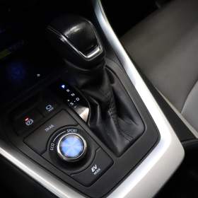 Foto inzerátu Toyota RAV 4 2.5 Hybrid
