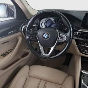 Foto inzerátu BMW 5 530i xDrive