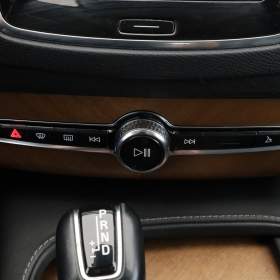 Foto inzerátu Volvo XC90 D5 AWD