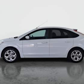 Foto inzerátu Ford Focus 1.6 16V