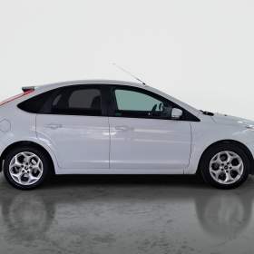 Foto inzerátu Ford Focus 1.6 16V