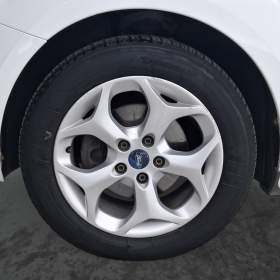 Foto inzerátu Ford Focus 1.6 16V