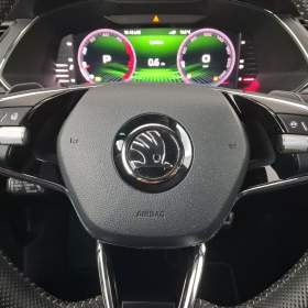 Foto inzerátu Skoda Superb 2.0 TDI