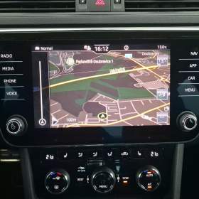 Foto inzerátu Skoda Superb 2.0 TDI