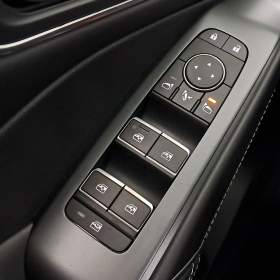 Foto inzerátu Nissan Qashqai 1.3 DIG-T MHEV