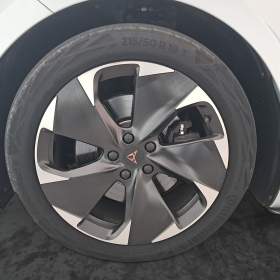 Foto inzerátu Cupra Born 58 e-boost