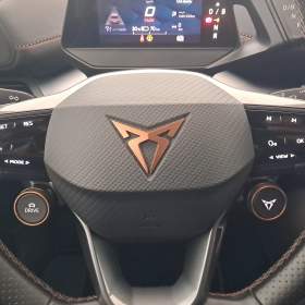 Foto inzerátu Cupra Born 58 e-boost