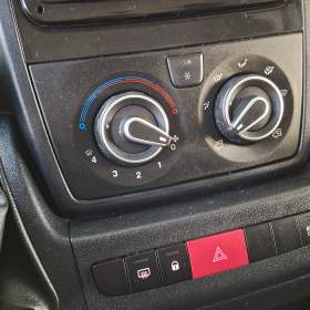 Foto inzerátu Peugeot Boxer 2.2 BlueHDi