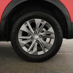 Foto inzerátu Peugeot 2008 1.2 PureTech