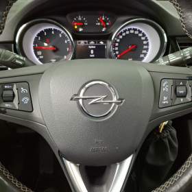 Foto inzerátu Opel Astra 1.2 Turbo