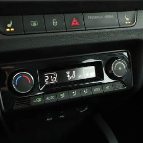Foto inzerátu Skoda Fabia 1.0 TSI