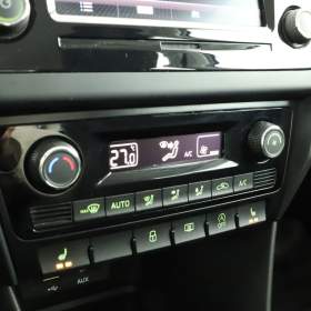 Foto inzerátu Skoda Rapid 1.0 TSI