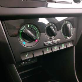 Foto inzerátu Skoda Rapid Spaceback 1.0 TSI