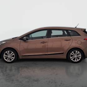 Foto inzerátu Hyundai i30 1.6 GDI