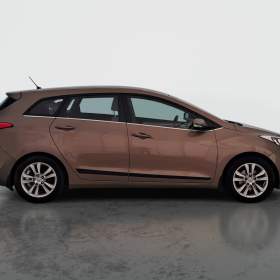 Foto inzerátu Hyundai i30 1.6 GDI
