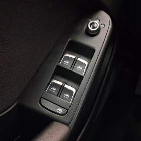 Foto inzerátu Audi A4 2.0 TDI