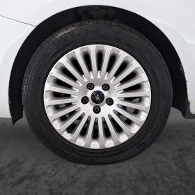 Foto inzerátu Ford Focus 1.6 16V