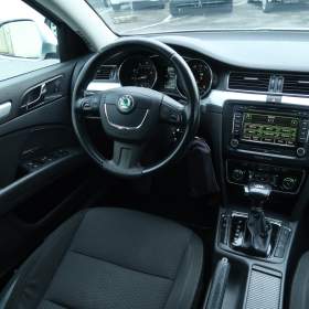 Foto inzerátu Skoda Superb 2.0 TSI