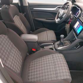 Foto inzerátu MG ZS SUV 1.5