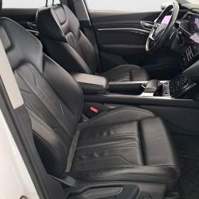 Foto inzerátu Audi e-tron e-tron 50 quattro