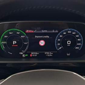 Foto inzerátu Audi e-tron e-tron 50 quattro