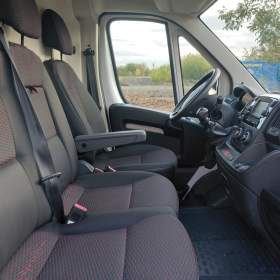 Foto inzerátu Citroen Jumper 2.2 BlueHDi