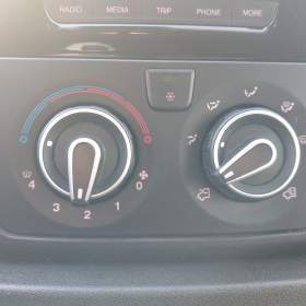 Foto inzerátu Citroen Jumper 2.2 BlueHDi