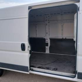 Foto inzerátu Citroen Jumper 2.2 BlueHDi