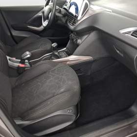 Foto inzerátu Peugeot 2008 1.2 PureTech