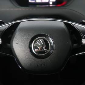 Foto inzerátu Skoda Enyaq iV 80 (82 kWh)