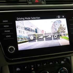 Foto inzerátu Skoda Superb 2.0 TDI