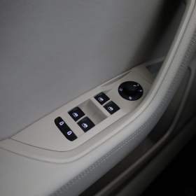 Foto inzerátu Skoda Superb 2.0 TDI