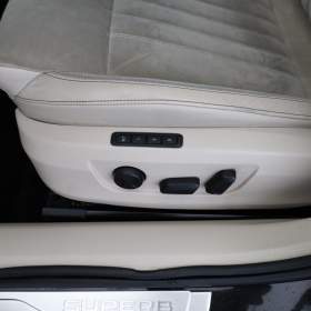 Foto inzerátu Skoda Superb 2.0 TDI