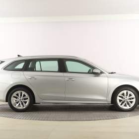 Foto inzerátu Skoda Octavia 2.0 TDI