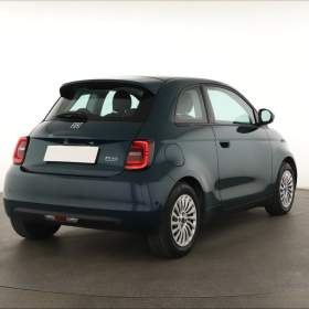 Foto inzerátu Fiat 500e 42 kWh