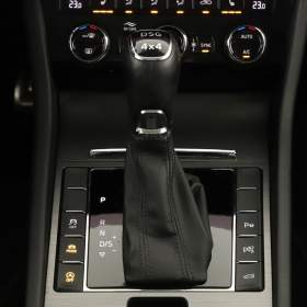 Foto inzerátu Skoda Superb 2.0 TDI