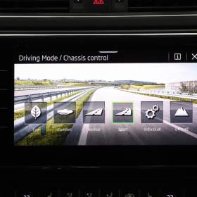 Foto inzerátu Skoda Superb 2.0 TDI